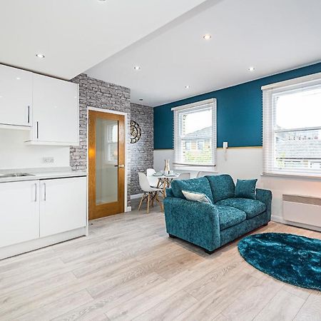 Cozy And Charming Flat: Minutes From Everything! London Eksteriør billede