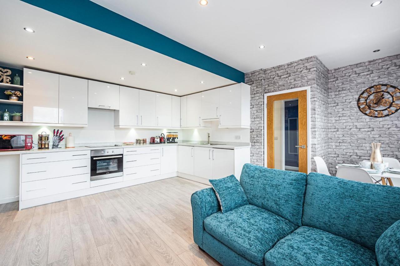 Cozy And Charming Flat: Minutes From Everything! London Eksteriør billede