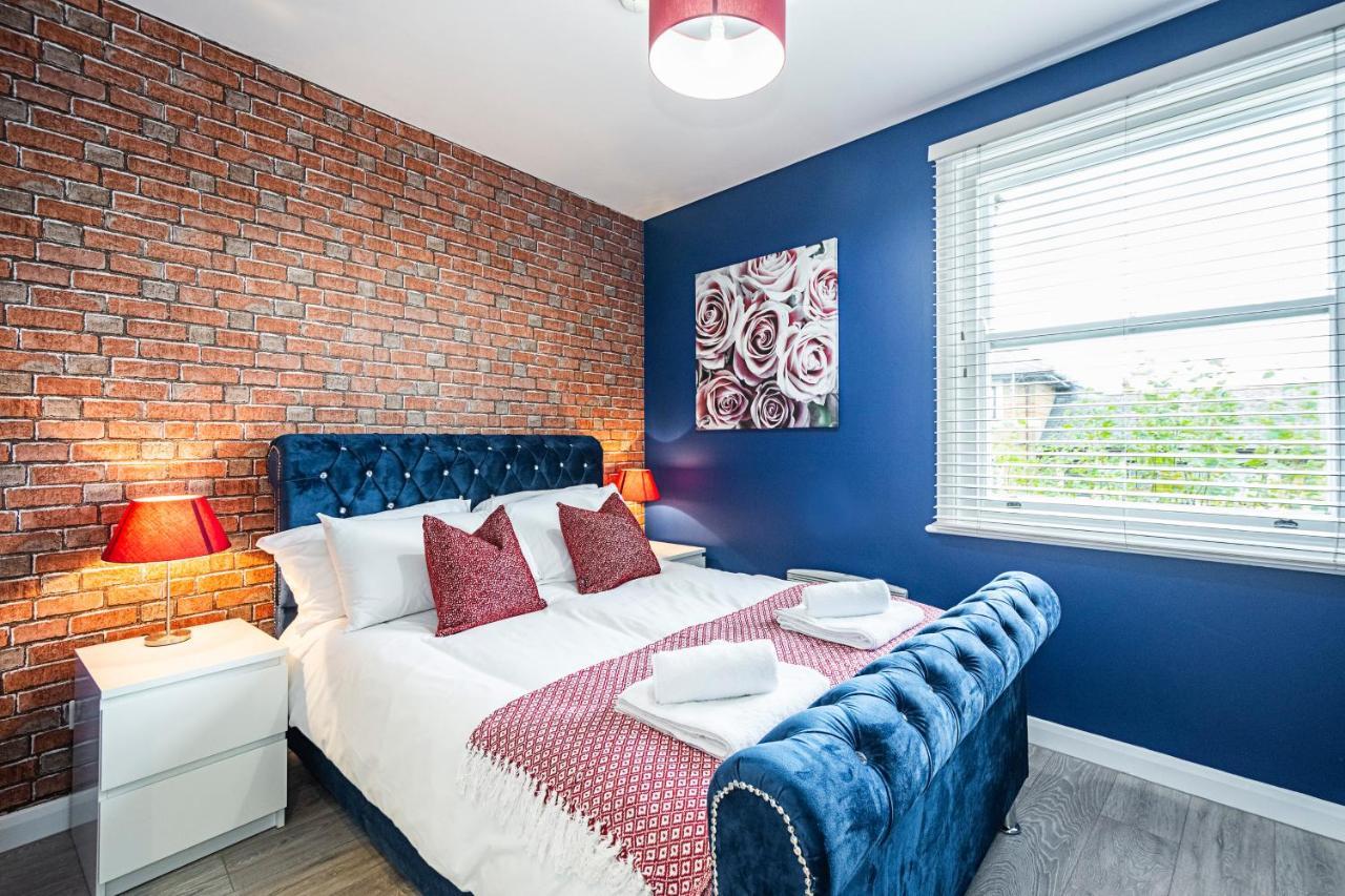 Cozy And Charming Flat: Minutes From Everything! London Eksteriør billede